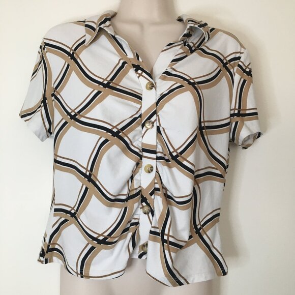 No Boundaries, Short Length Top, XL(15-17) - Picture 2 of 4